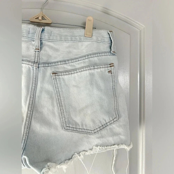 Madewell Relaxed Denim Shorts in Essen Wash Women’s 28 Jean Cut-Offs Americana - Picture 12 of 16